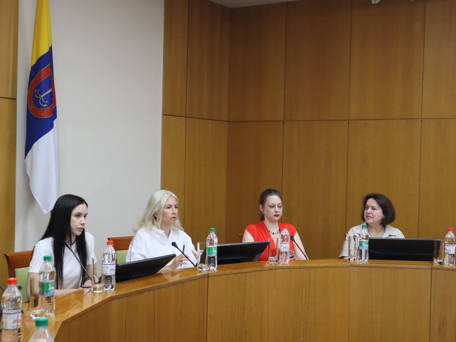 Послуги ДРАЦС тепер ближче до вас: розширюємо адміністративні послуги у ЦНАП Одещини!