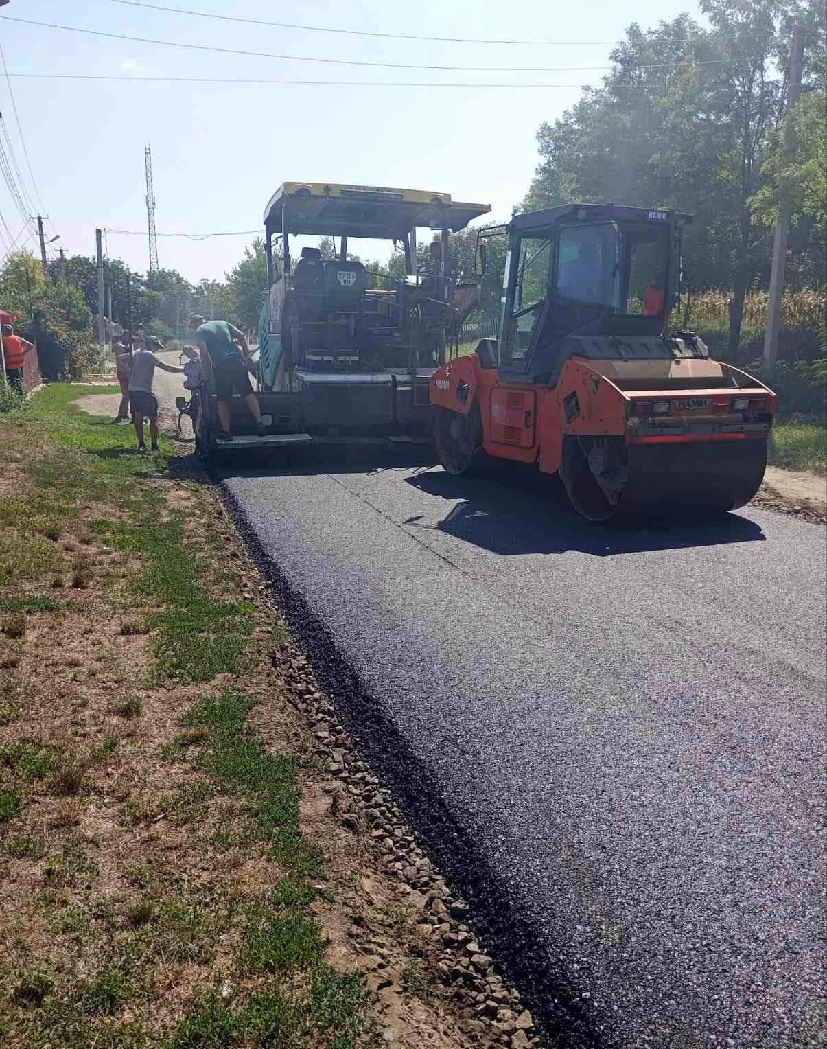 У Балтській громаді триває ремонт дороги 