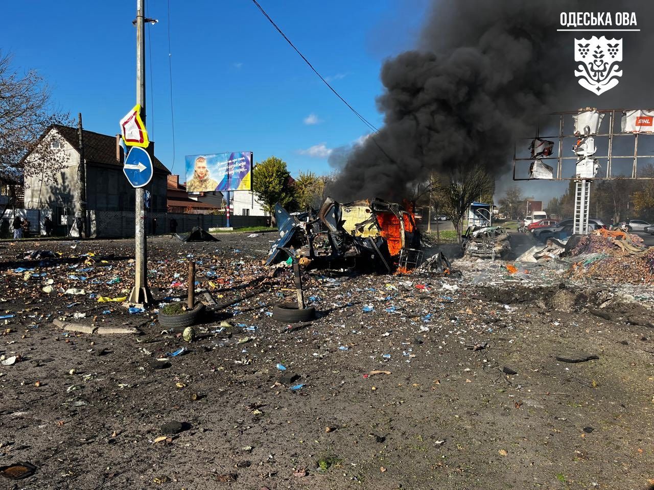Сьогодні зранку ворог цинічно атакував ударними дронами місцевий ринок у Чорноморську