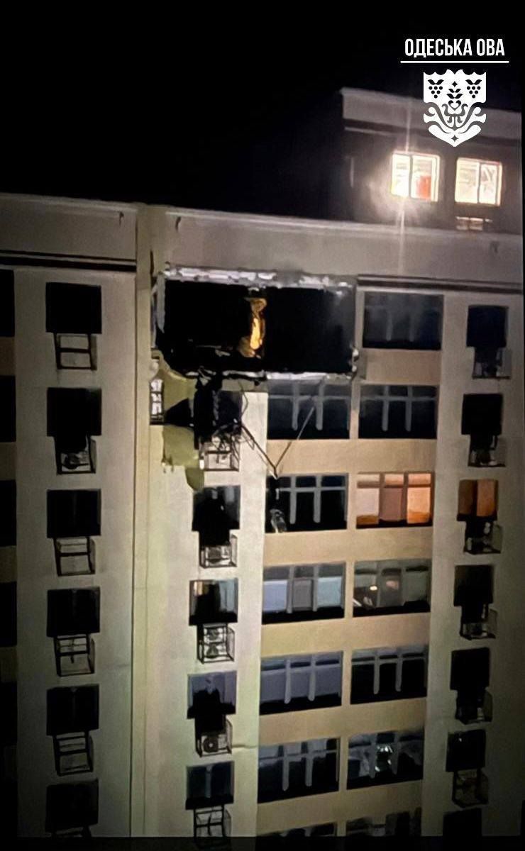 Вночі російські терористи знову атакували Одещину ударними безпілотниками. 