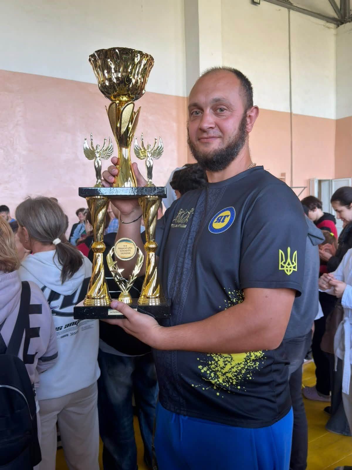 Від захисту України до виховання чемпіонів: тренер-ветеран привів команду Одещини до перемоги