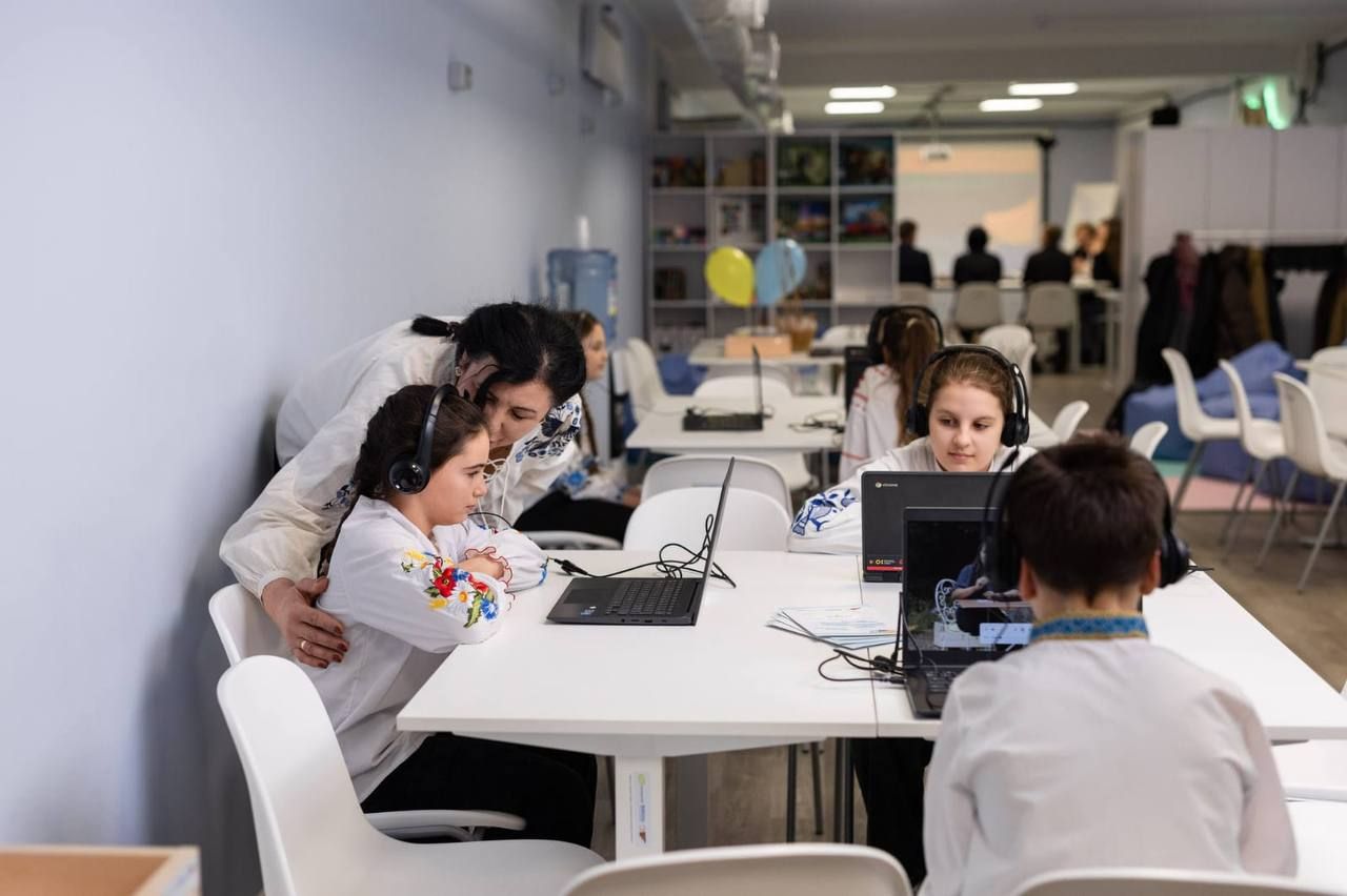 У Катлабузькій громаді на Одещині відкрито цифровий освітній центр KOLO Club для дітей і підлітків