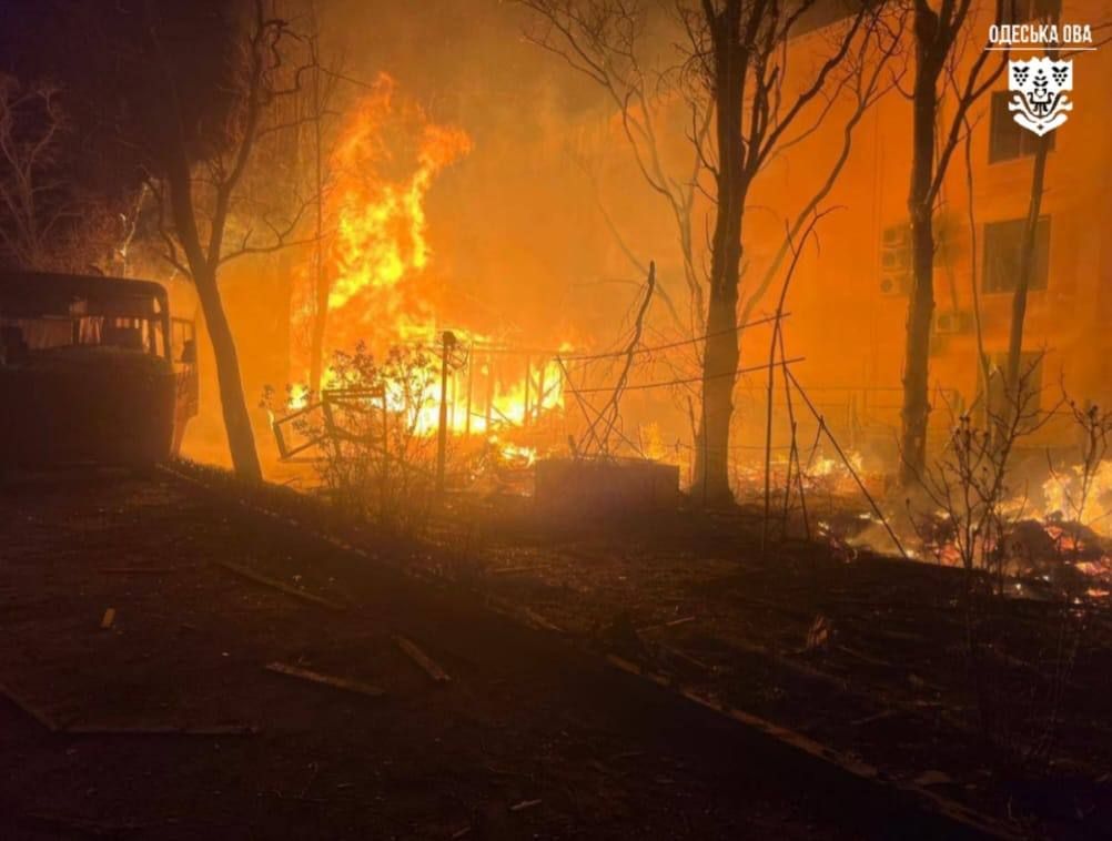 Вночі ворог знову атакував південь Одещини ударними безпілотниками.