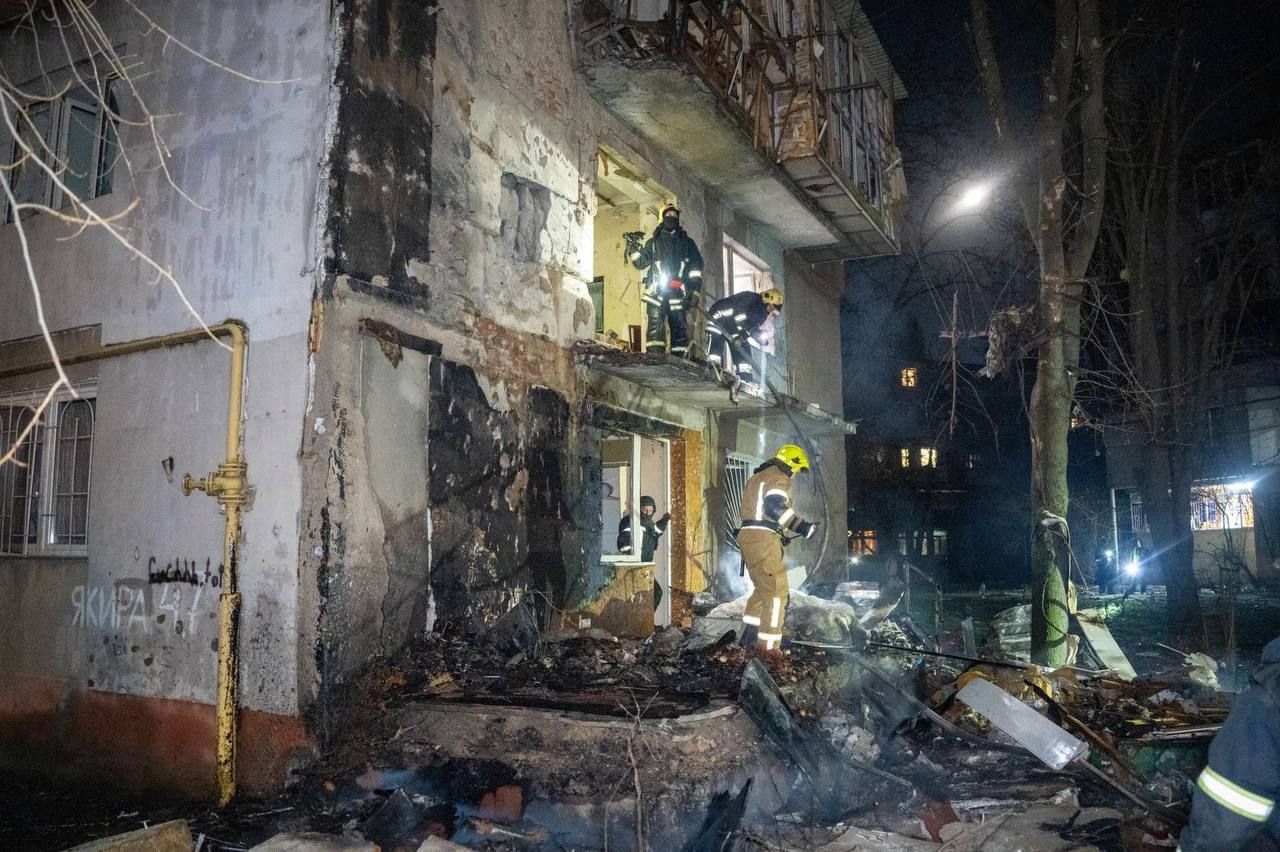 Вночі ворог знову підступно атакував безпілотниками цивільну інфраструктуру Одещини