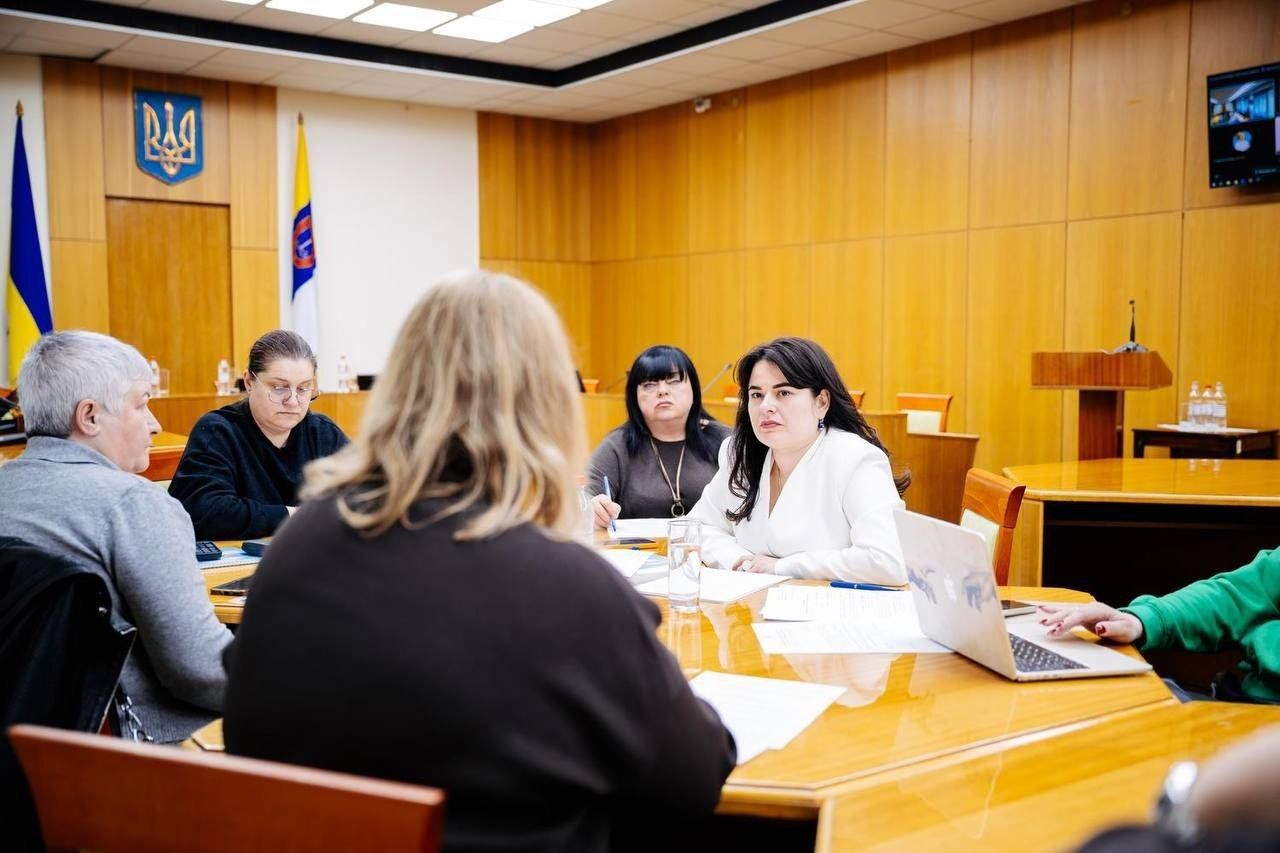На Одещині відбулося засідання обласної ради з питань раннього втручання у форматі круглого столу.