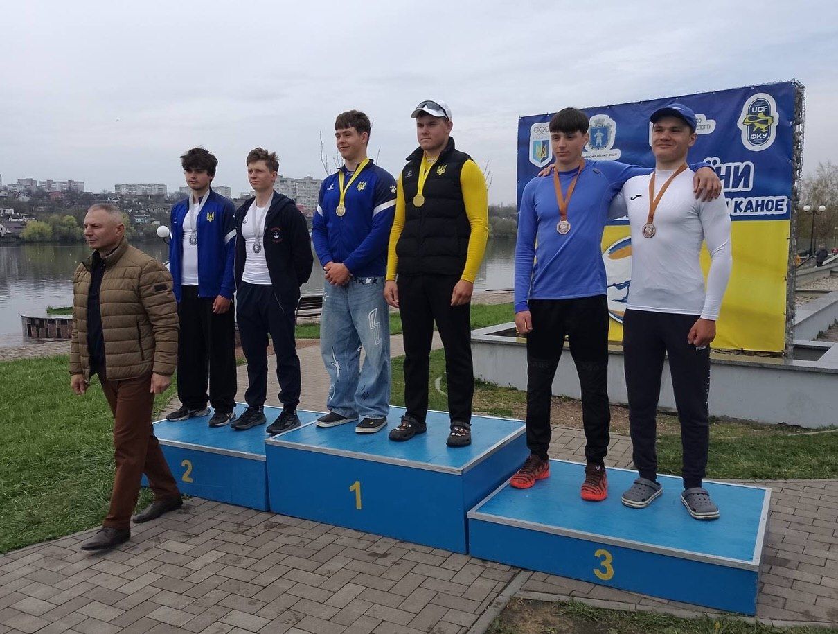 Команда з Вилкового виборола 17 медалей на Кубку України та всеукраїнських змаганнях з веслування