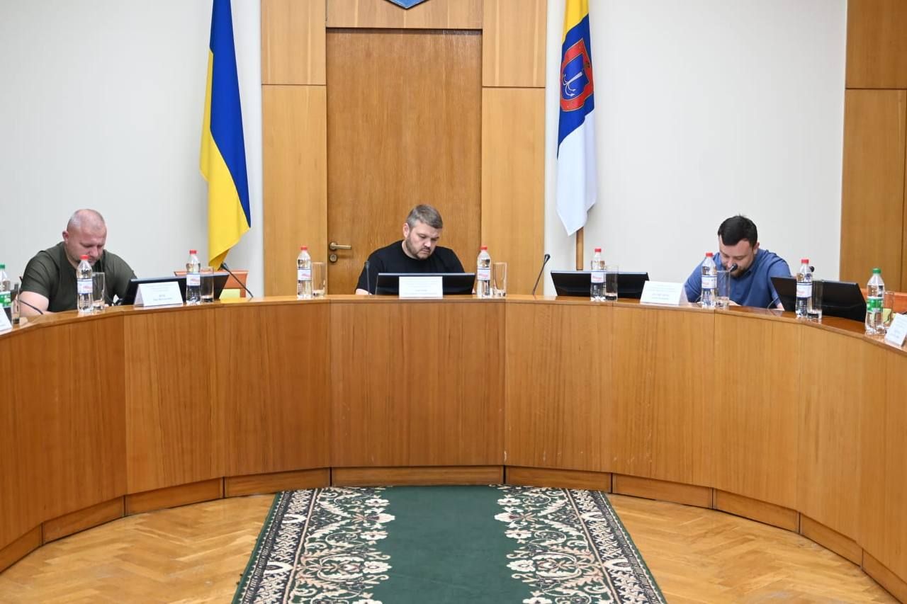 25 червня під головуванням виконуючого обов’язки начальника Одеської ОВА Олександра Харлова відбулося чергове засідання обласної комісії з питань техногенно-екологічної безпеки і надзвичайних ситуацій.