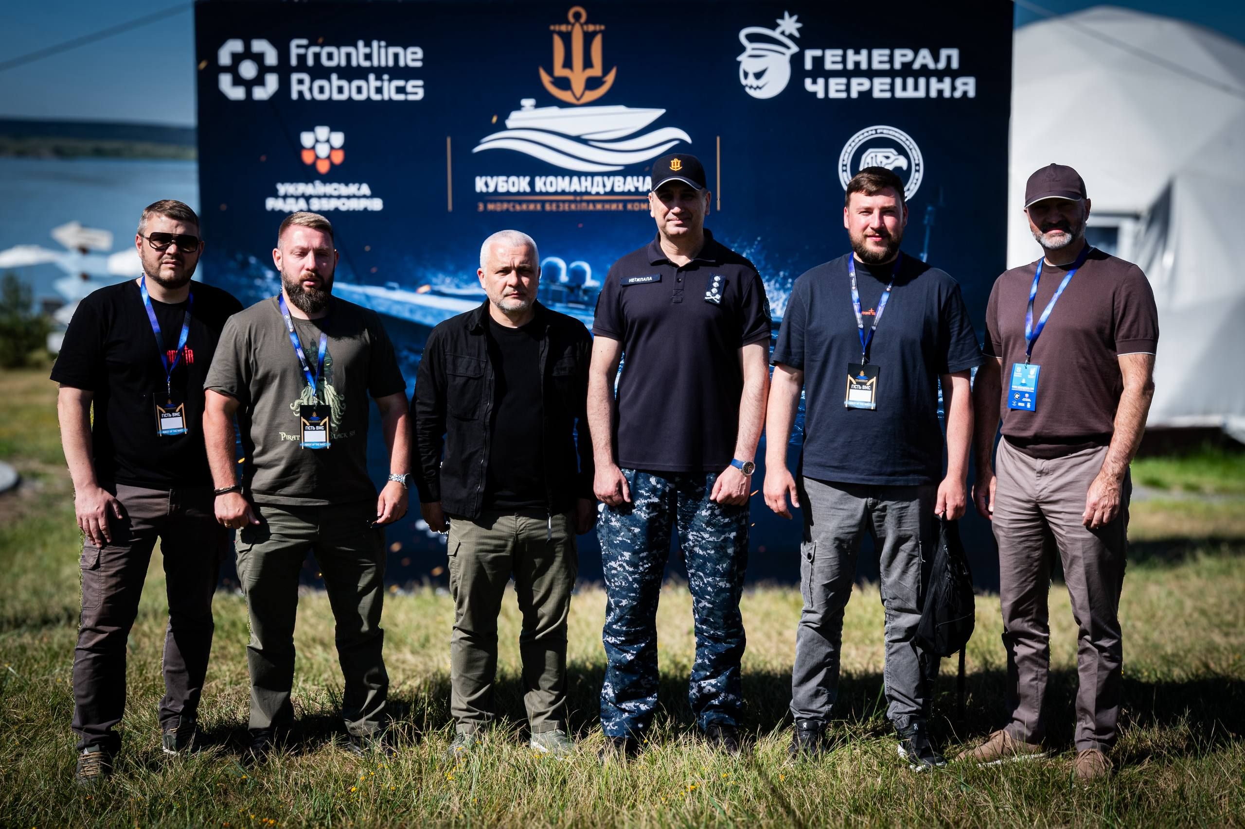 Цими вихідними разом з командувачем Військово-Морських Сил Збройних Сил України, віце-адміралом Олексієм Неїжпапою був присутній на перших в світі змаганнях серед пілотів морських безпілотних комплексів.