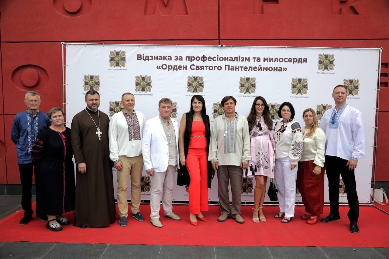 МЕДИЧНА ОДЕЩИНА ЗНОВ СЕРЕД НАЙКРАЩИХ: ВІДЗНАКИ ОРДЕНА СВЯТОГО ПАНТЕЛЕЙМОНА