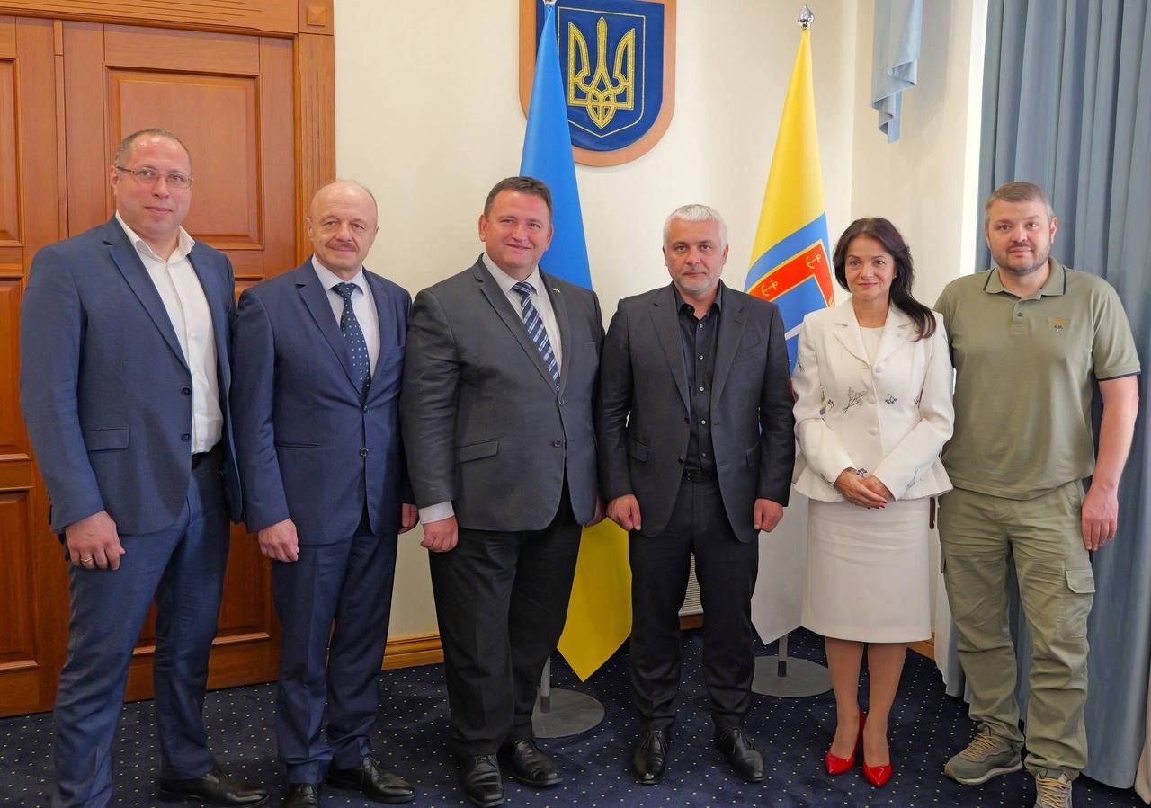 Начальник Одеської ОВА Олег Кіпер зустрівся з новопризначеним Послом Болгарії в Україні Златіном Крастевим та болгарською депутаткою Росіцею Кіровою.